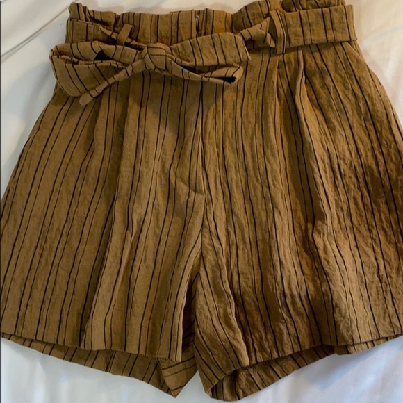 H&M Pants - H&M shorts